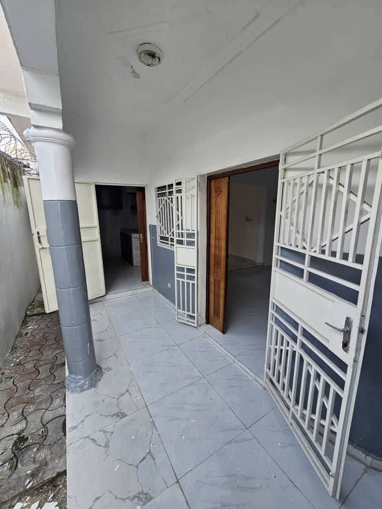 Maison à Bacongo